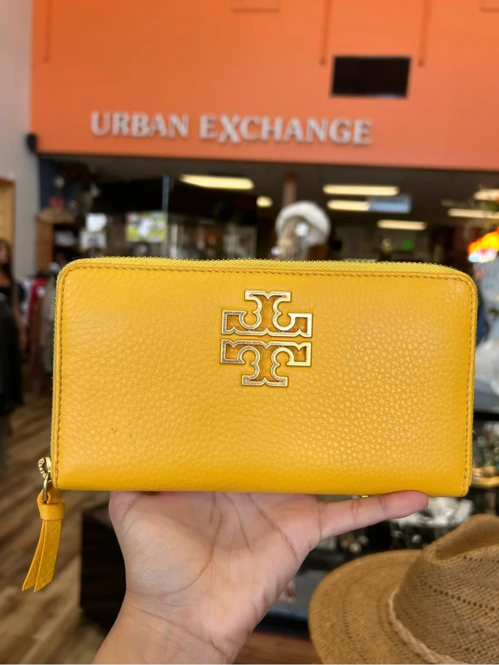 Yellow Tory Burch Britten Zip Continental Leather Wallet